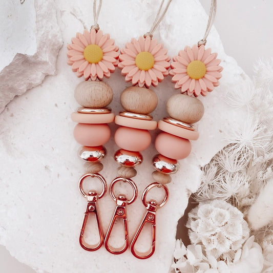 peach daisy teacher lanyard